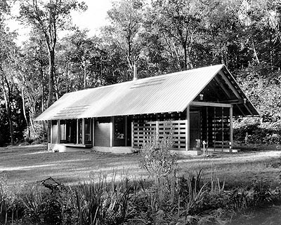 Cabin/pump house