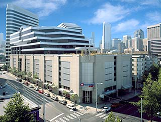  Metropolitan Park North